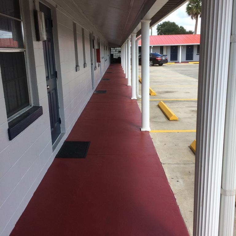 Travelers Inn Okeechobee Ngoại thất bức ảnh